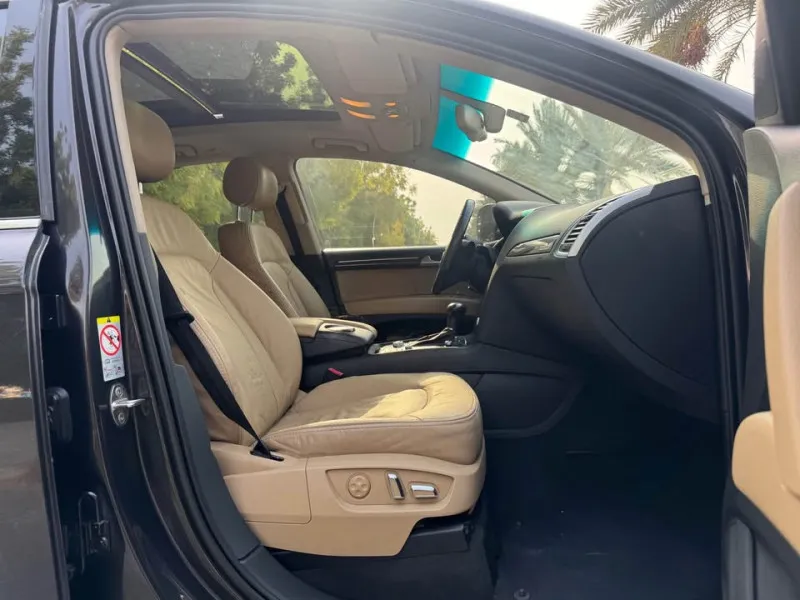 2013 Audi Q7 in Dubai