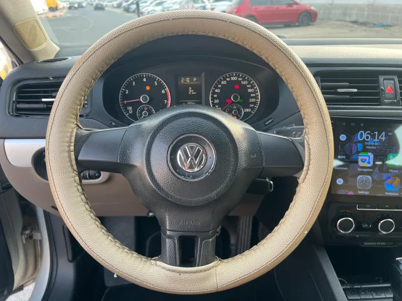 2011 Volkswagen Jetta in Dubai