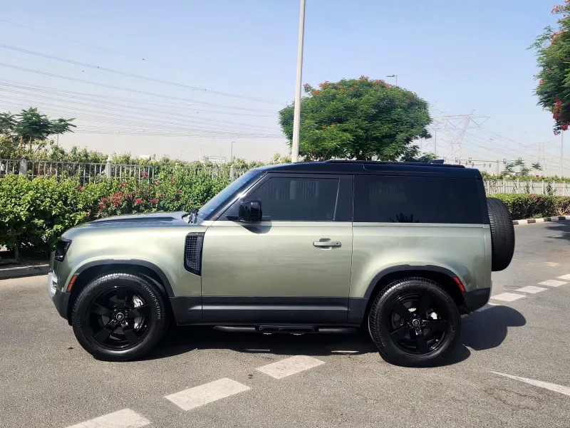 2021 Land Rover Defender in Dubai
