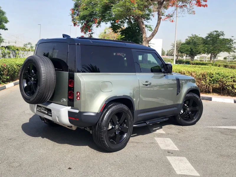 2021 Land Rover Defender in Dubai