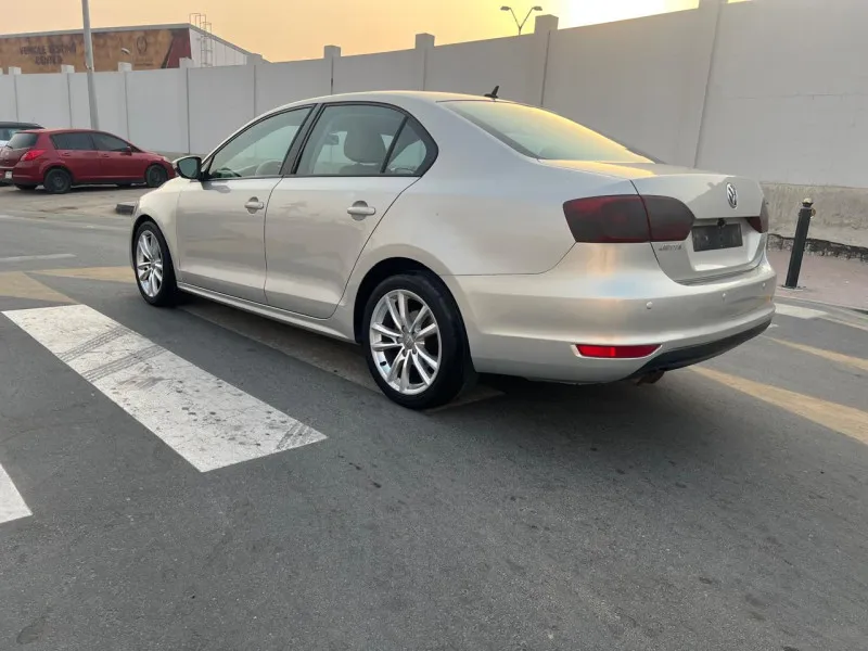 2011 Volkswagen Jetta in Dubai