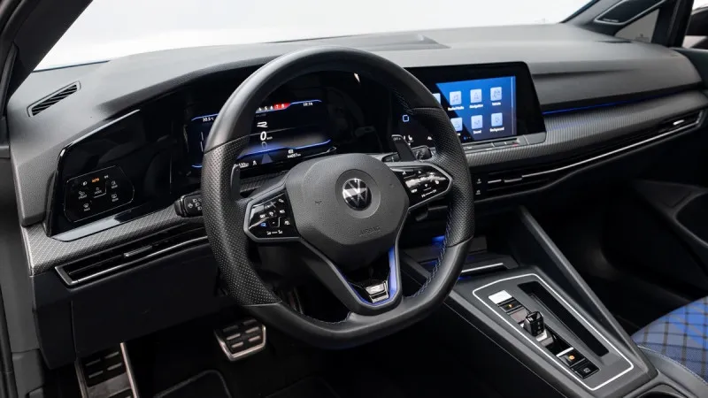 2022 Volkswagen Golf in Dubai