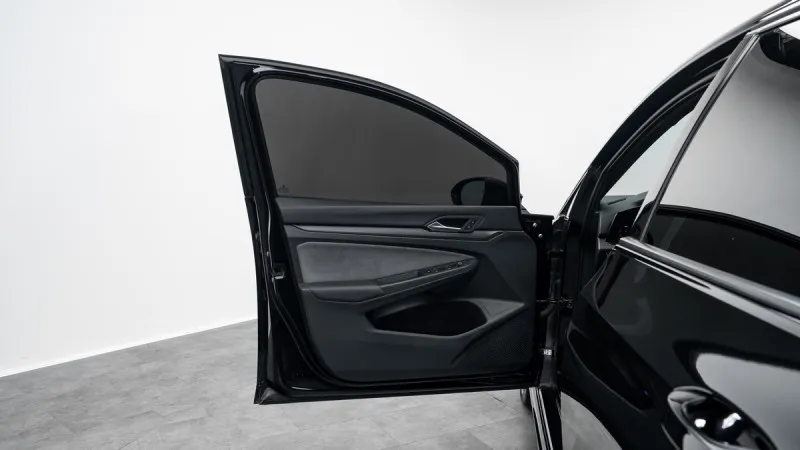 2022 Volkswagen Golf in Dubai