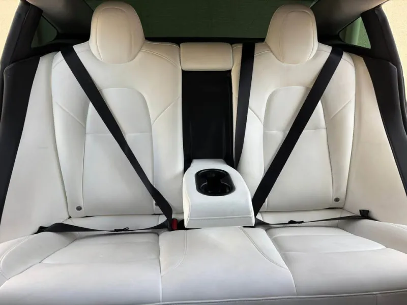 2021 Tesla MODEL 3 in Dubai