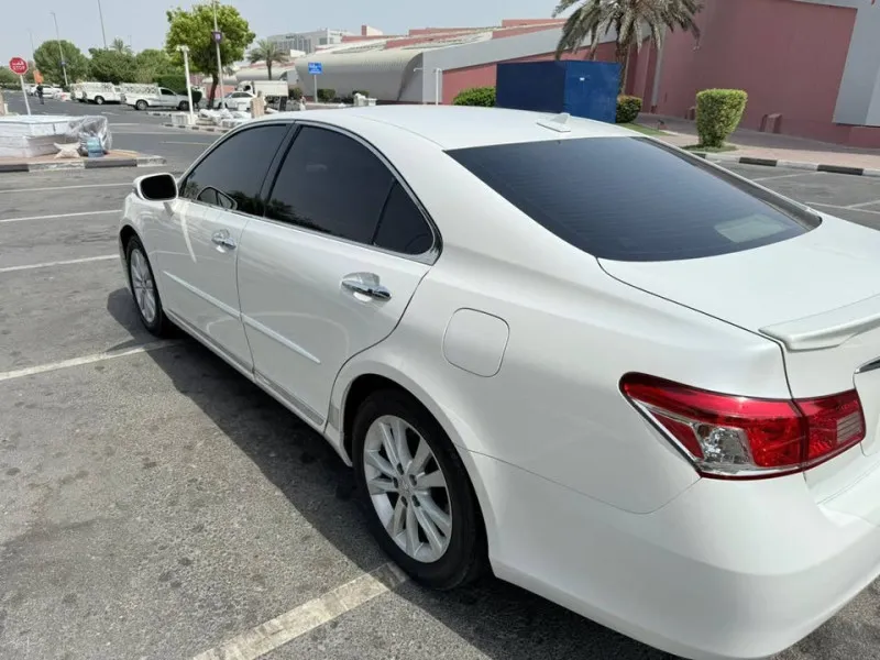 2012 لكزس ES - اي اس in Dubai