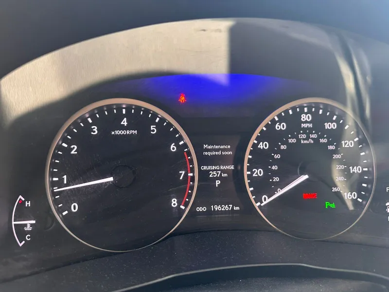 2014 Lexus ES in Dubai