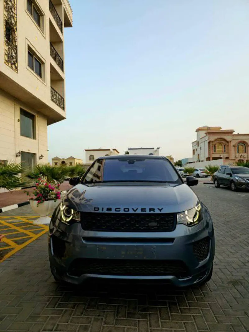 2018 لاند روفر ديسكفري سبورت in Dubai