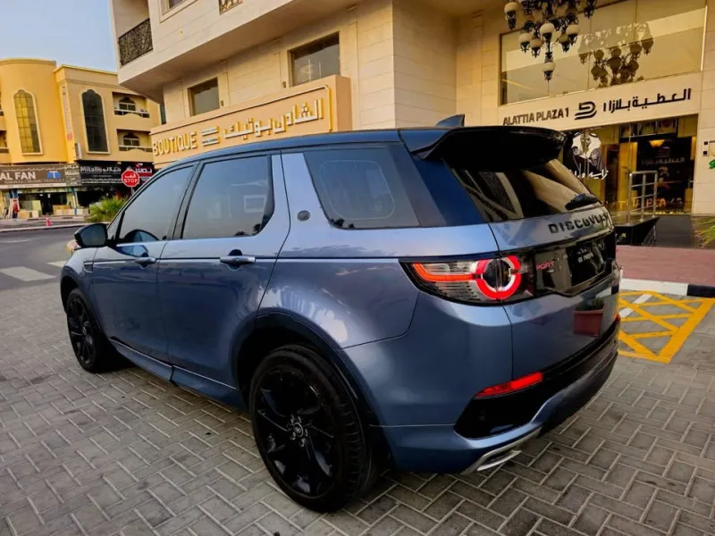 2018 لاند روفر ديسكفري سبورت in Dubai