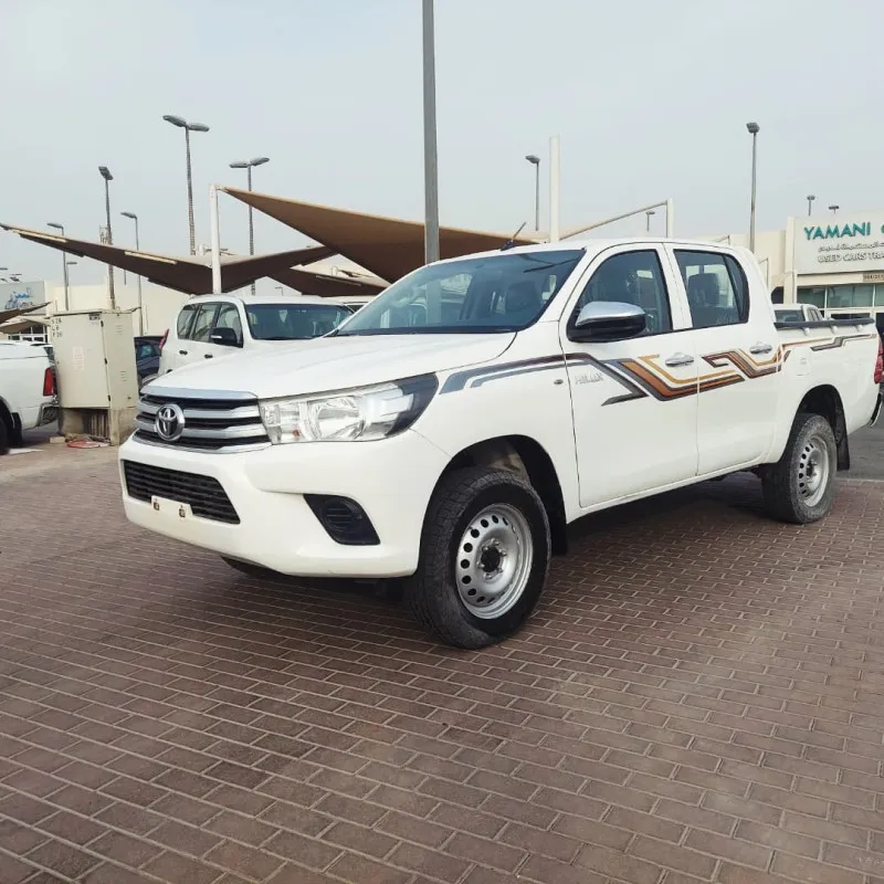 2019 تويوتا هايلوكس in Dubai