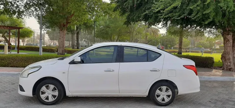 2020 نيسان صني in Dubai