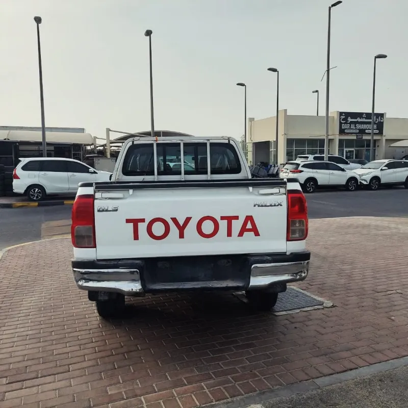 2019 تويوتا هايلوكس in Dubai