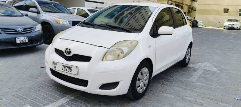 2010 تويوتا ياريس in Dubai