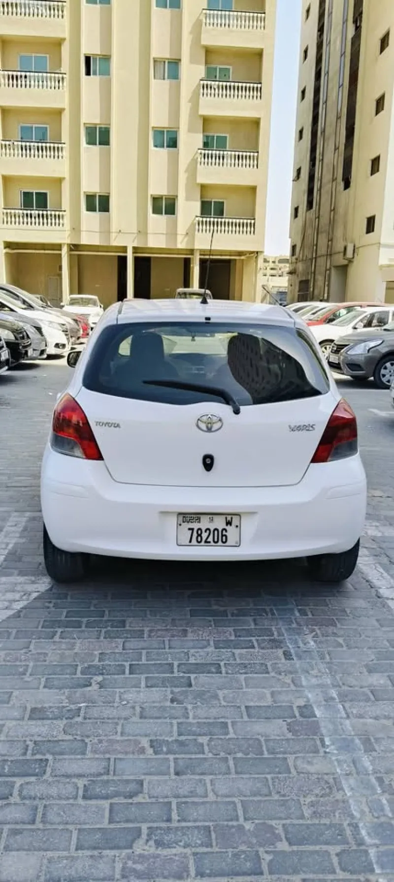 2010 تويوتا ياريس in Dubai
