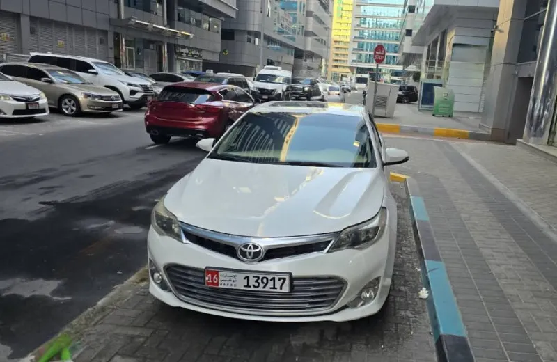 2013 Toyota Alphard in Dubai