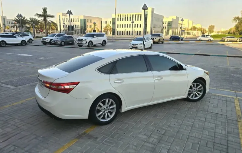 2013 Toyota Alphard in Dubai