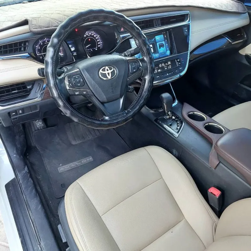2013 Toyota Alphard in Dubai