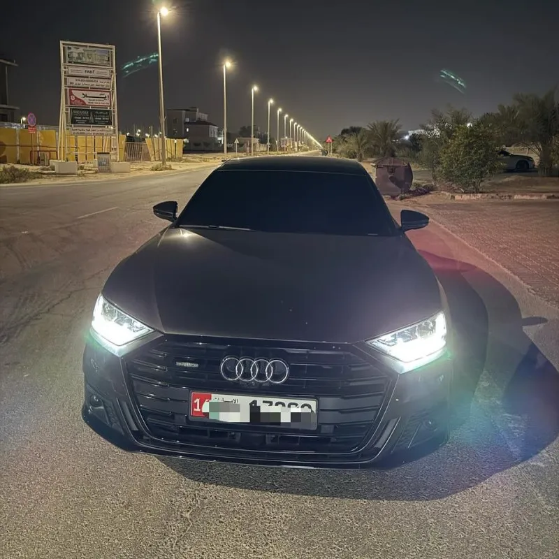 2021 اودي آي ٨ in Dubai