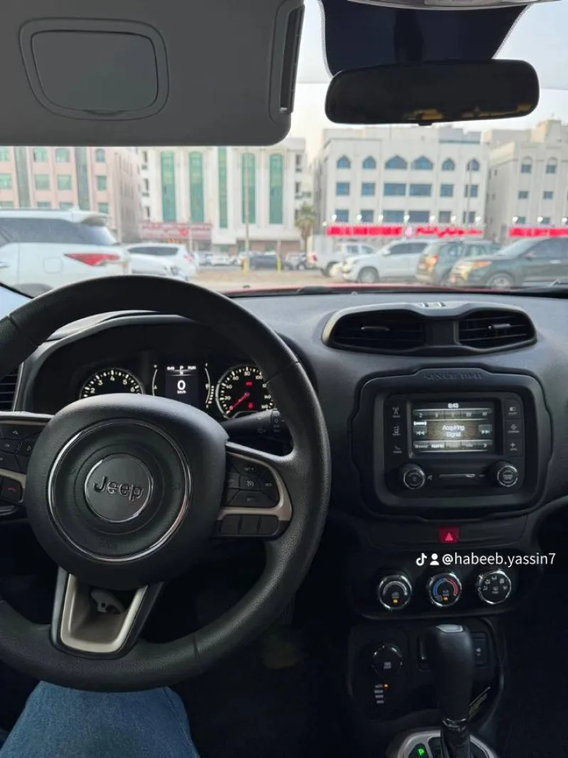 2017 جييب رينجيد in Dubai