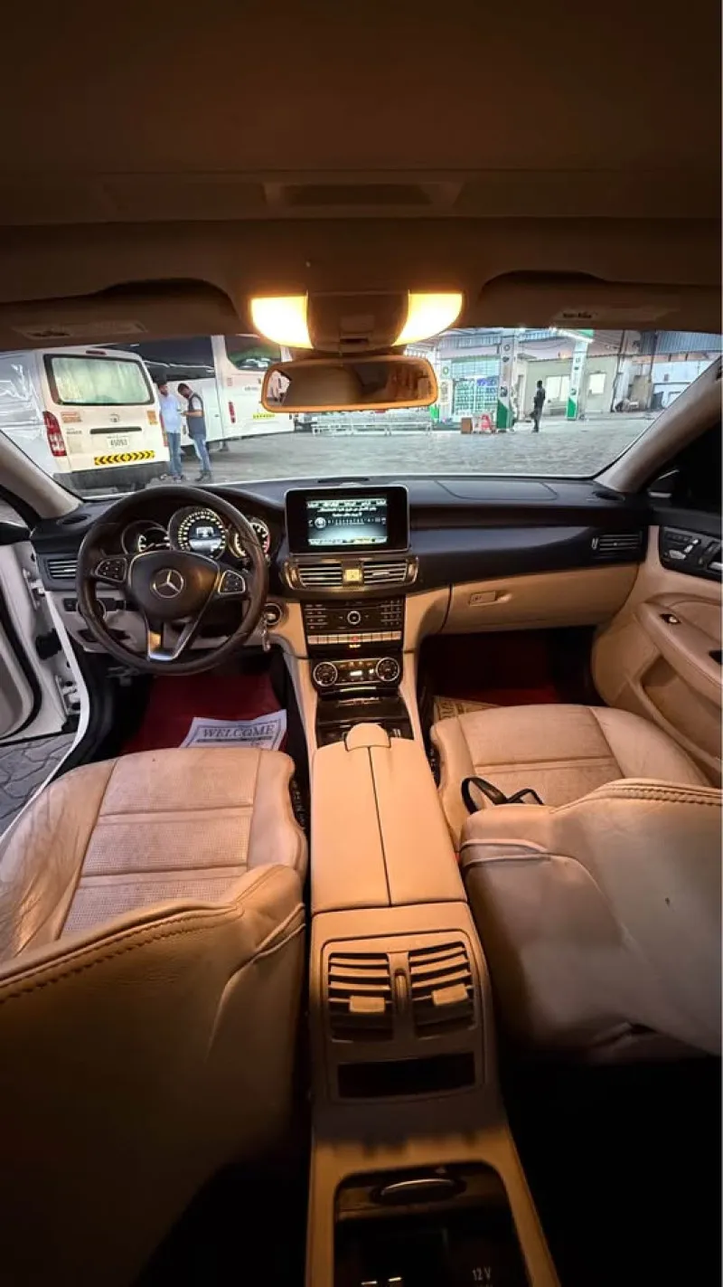 2015 Mercedes-Benz CLS in Dubai