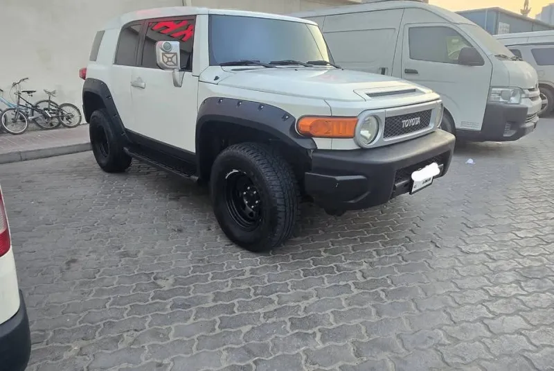 2008 تويوتا أف جي كروزر in Dubai