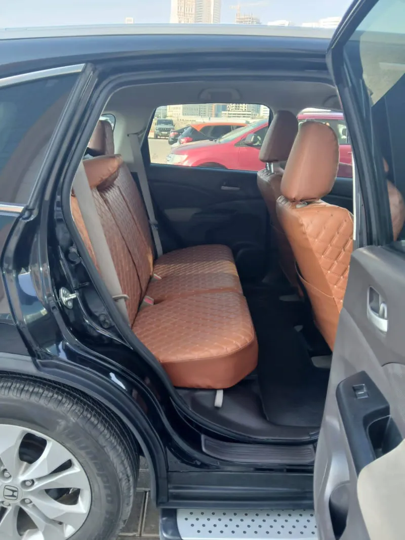 2015 Honda CR-V in Dubai