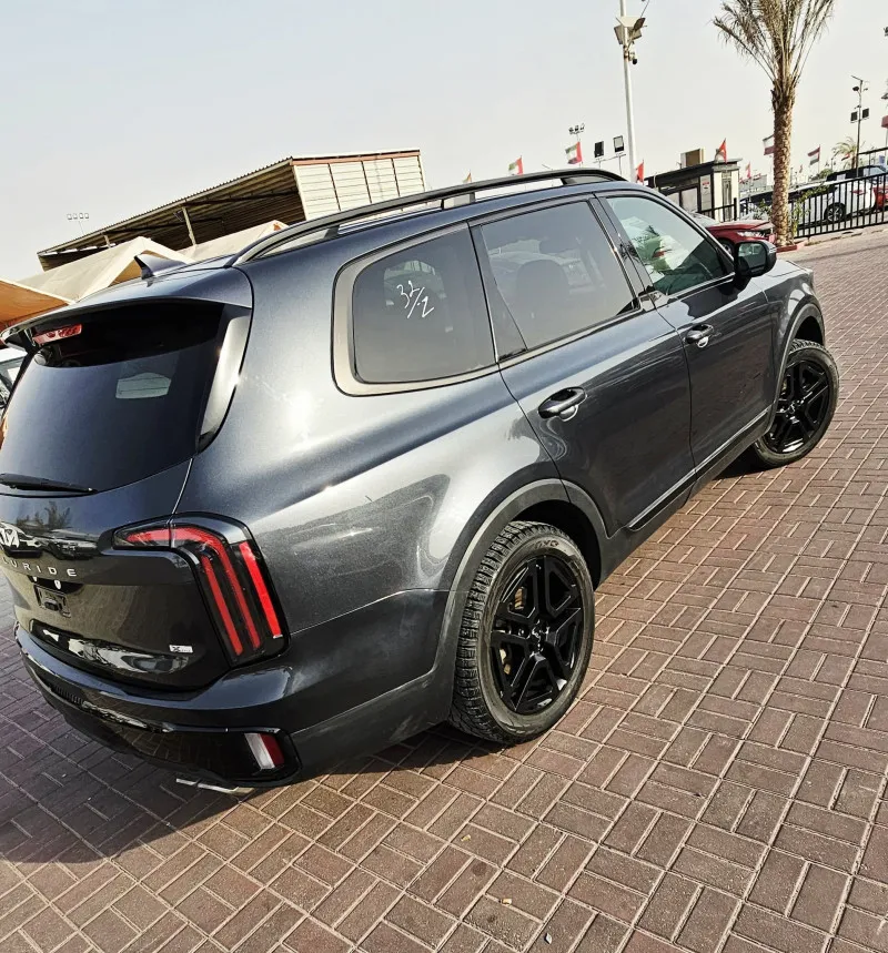 2024 Kia Telluride in Dubai