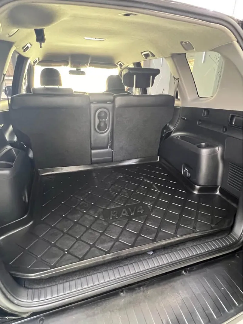 2012 Toyota Rav4 in Dubai