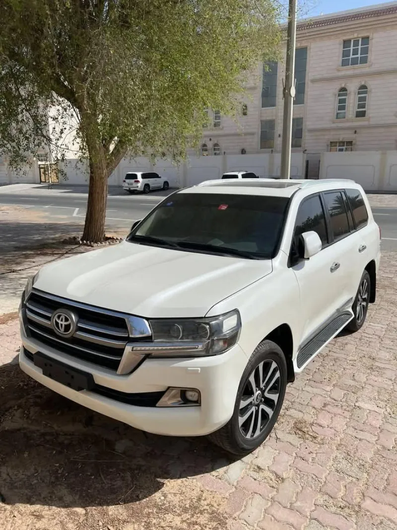 2019 Toyota Land Cruiser in Dubai