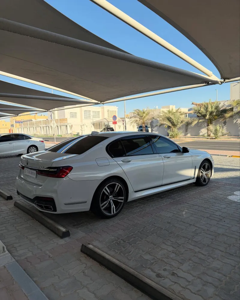 2019 بي أم دابليو الفئة - 7 in Dubai