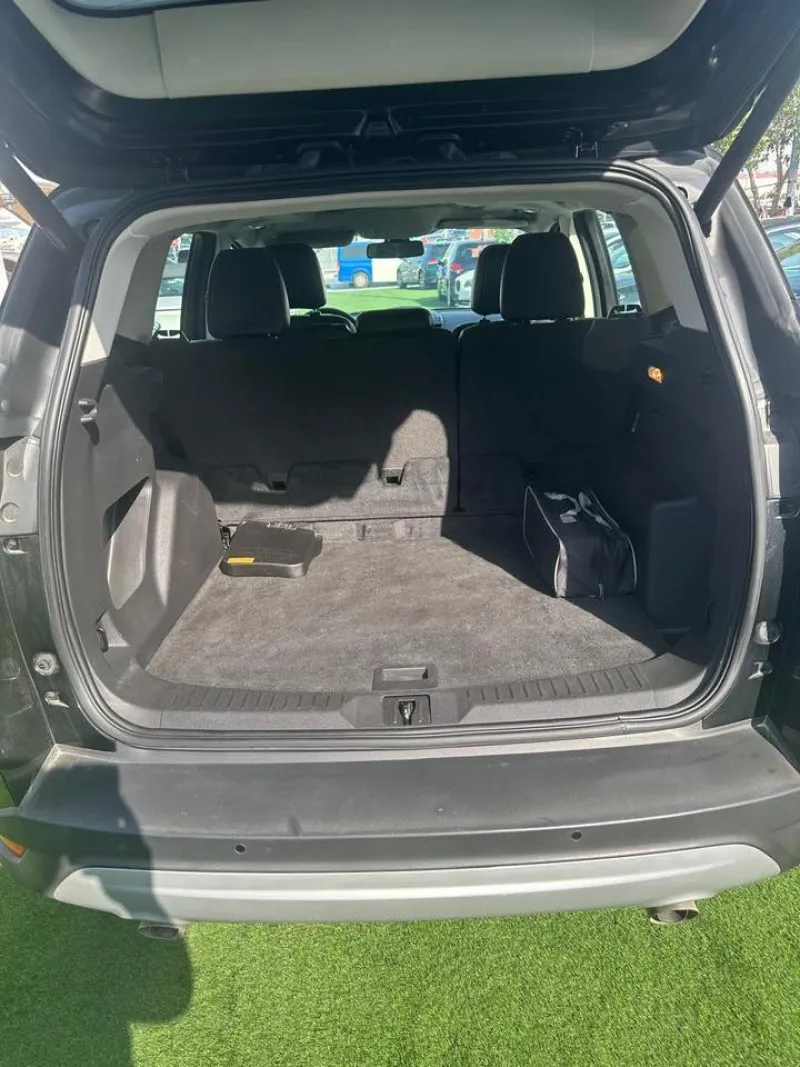 2014 Ford Escape in Dubai
