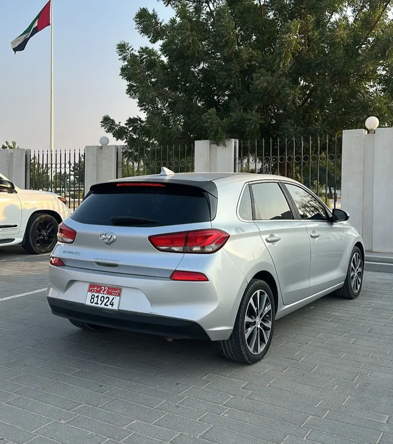 2018 Hyundai Elentra in Dubai