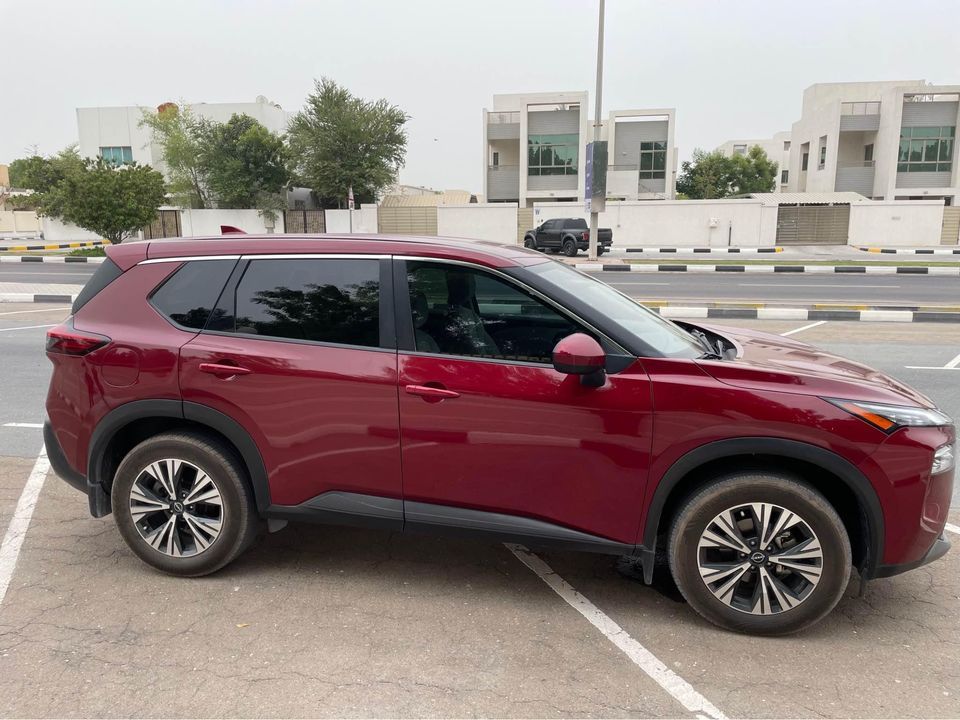 2023 نيسان روج in Dubai