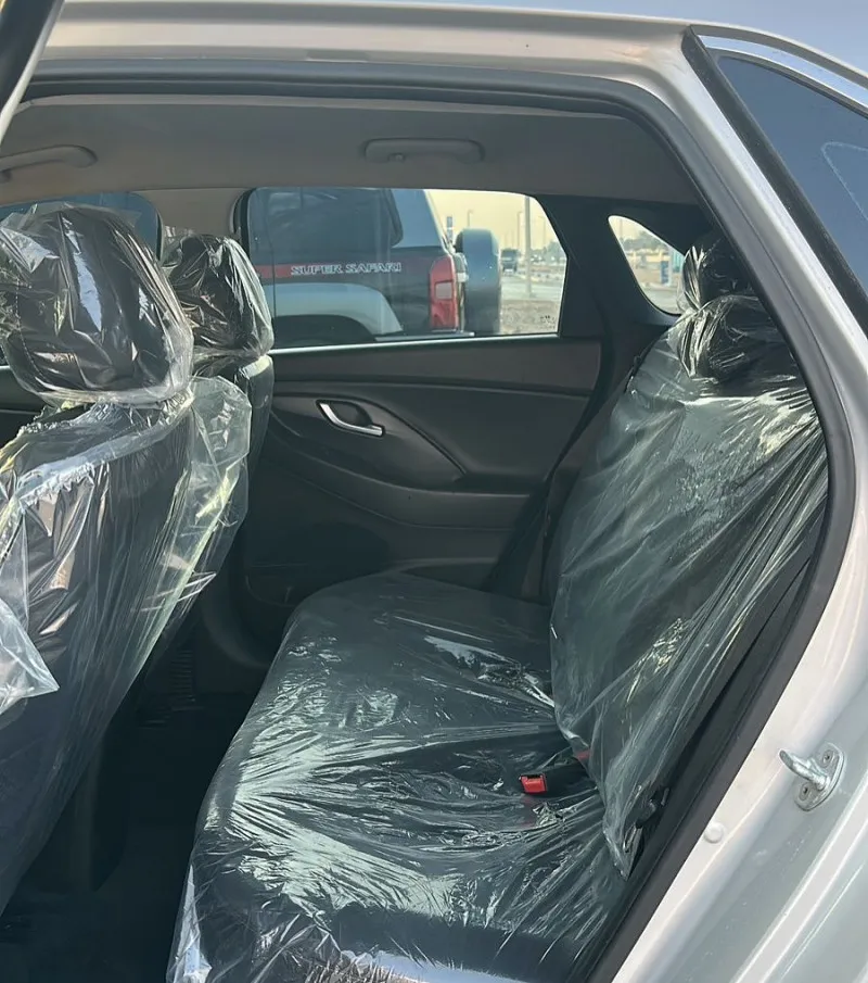 2018 Hyundai Elentra in Dubai