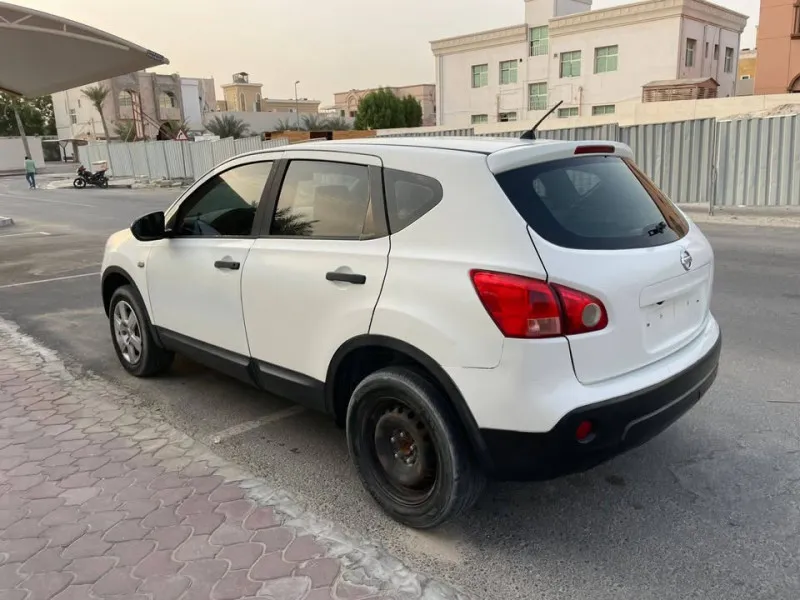 2008 Nissan Qashqai in Dubai