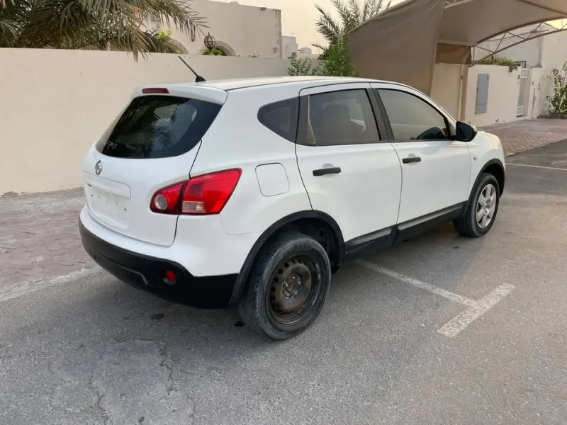 2008 Nissan Qashqai in Dubai