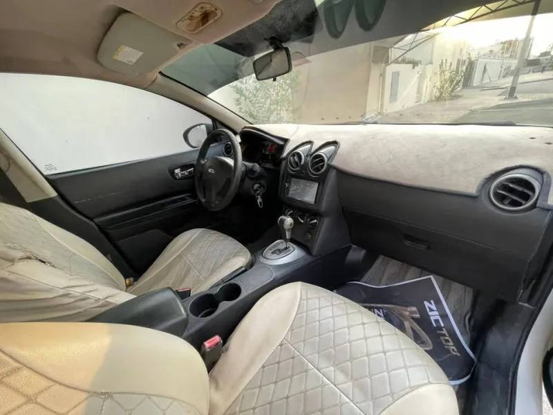 2008 Nissan Qashqai in Dubai