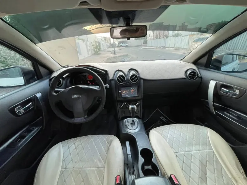 2008 Nissan Qashqai in Dubai