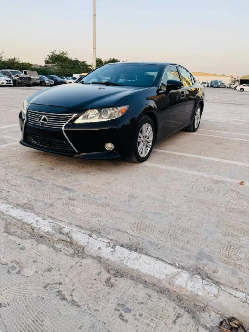 2014 لكزس ES - اي اس in Dubai