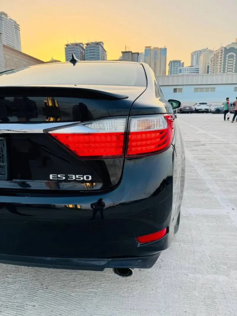 2014 لكزس ES - اي اس in Dubai