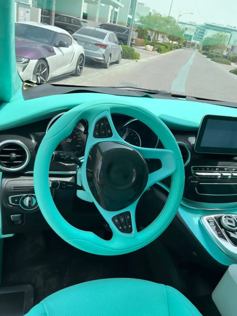 2019 Mercedes-Benz V-Class in Dubai