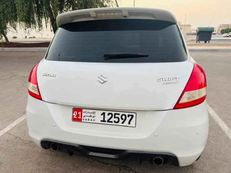 2015 Suzuki Swift in Dubai