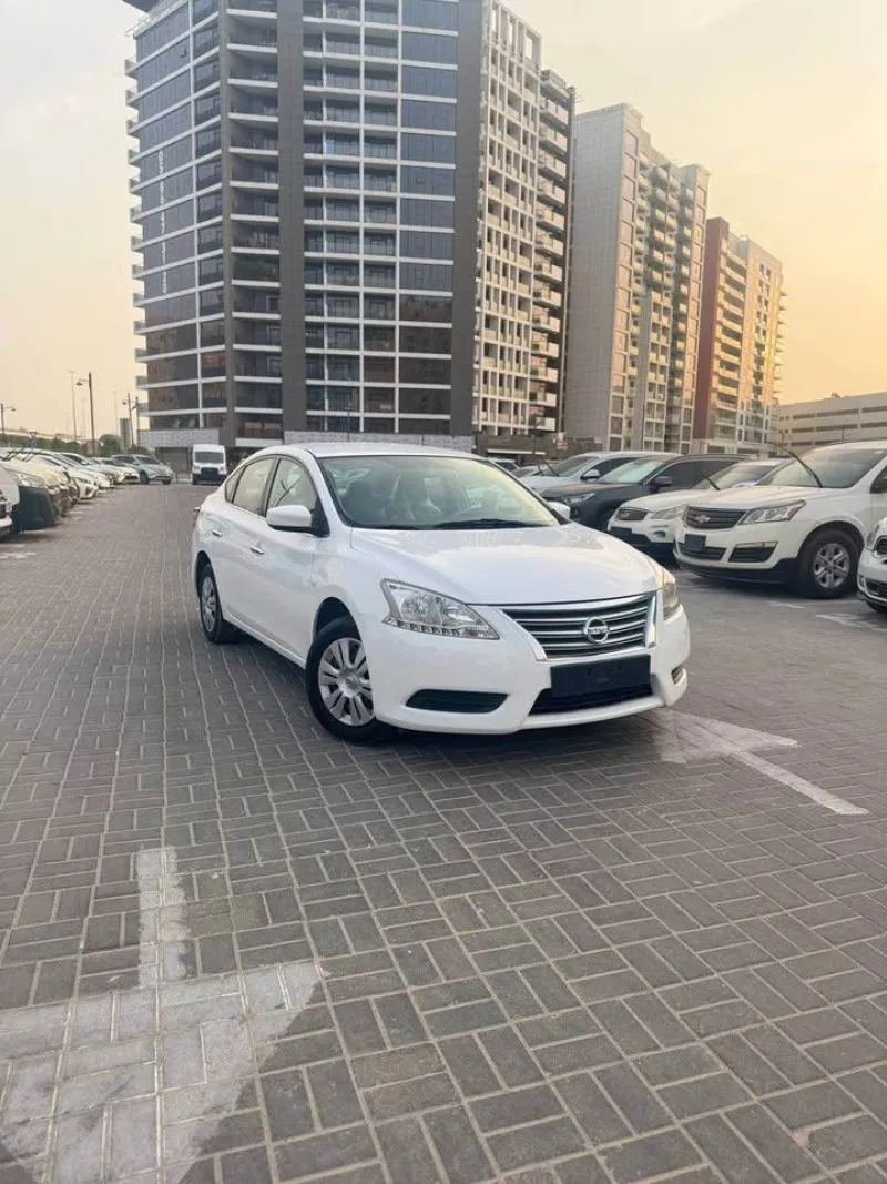 2016 Nissan Sentra in Dubai