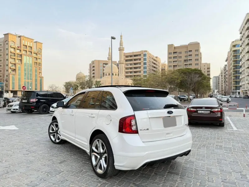 2013 فورد ايدج in Dubai