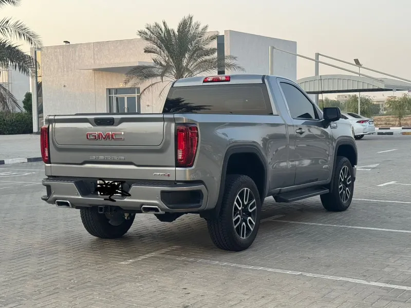 2024 GMC Sierra in Dubai