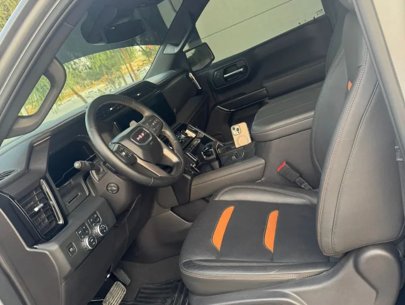2024 GMC Sierra in Dubai