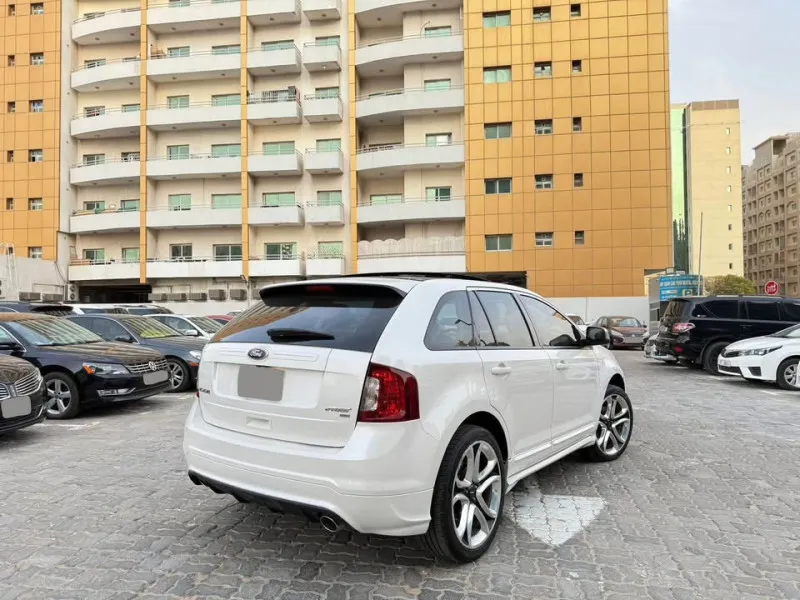 2013 فورد ايدج in Dubai