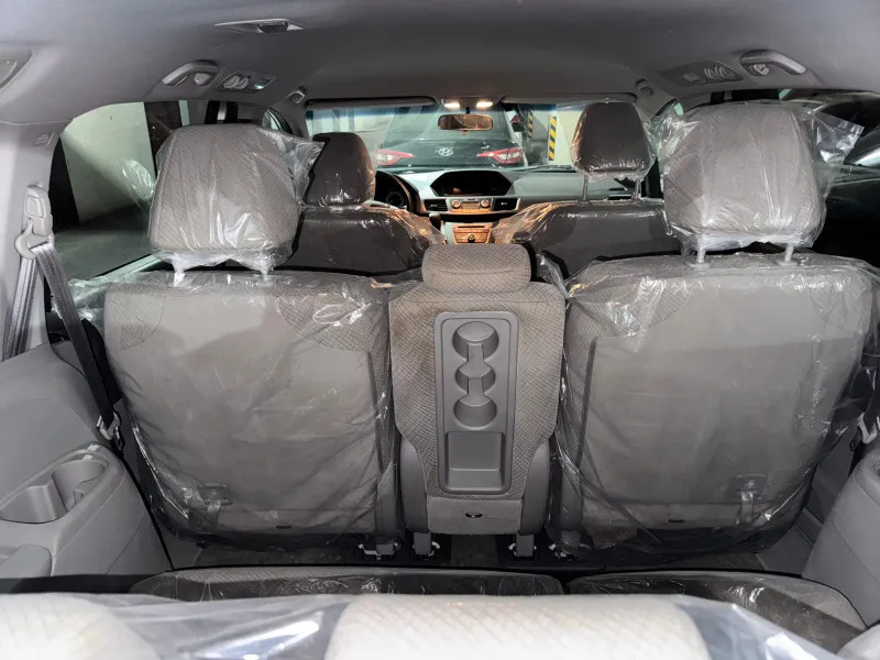 2015 Honda Odyssey in Dubai