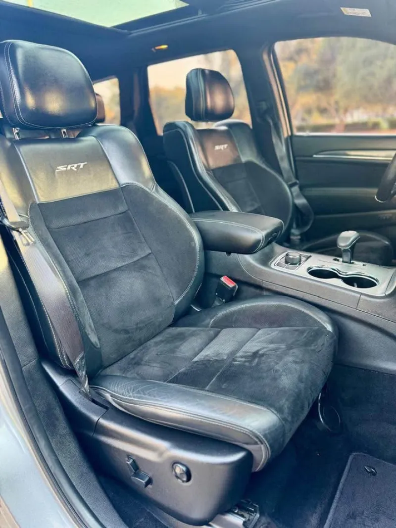 2014 Jeep Grand Cherokee in Dubai