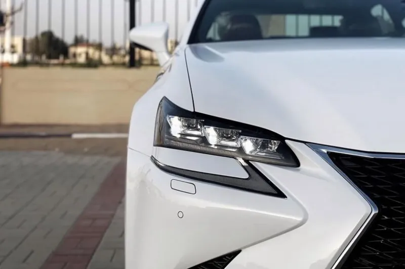 2019 Lexus GS in Dubai