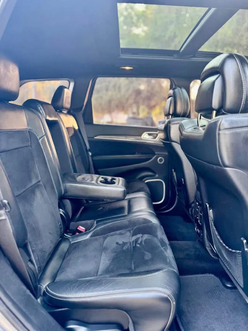 2014 Jeep Grand Cherokee in Dubai